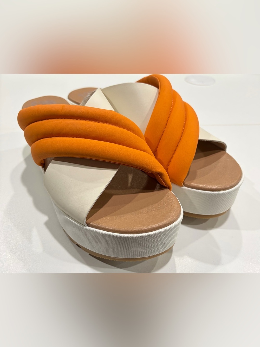 Sorel Women's Size 9 Cameron Flatform Puff Wedge Mule Sandals Orange NWT